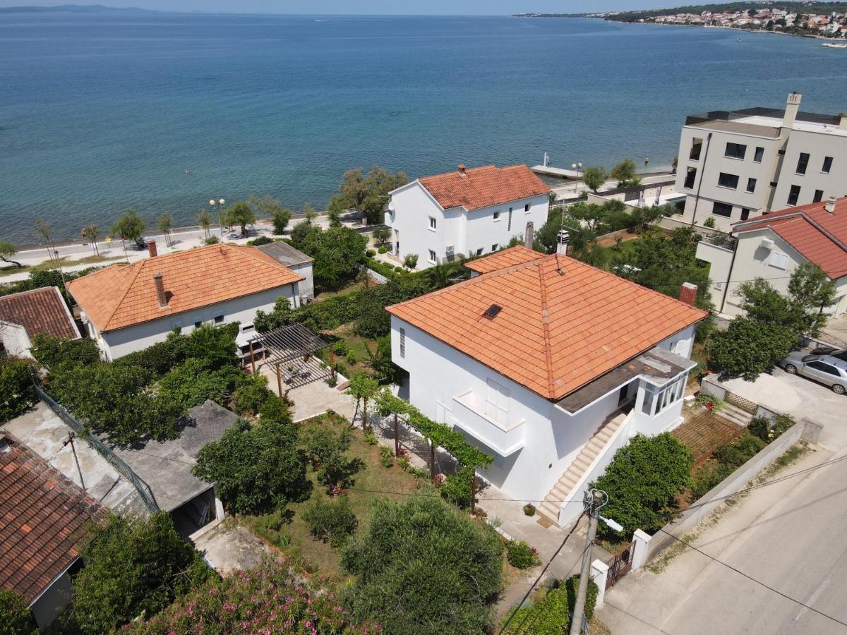 Apartament Tina *
