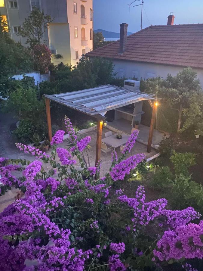 Apartament Tina